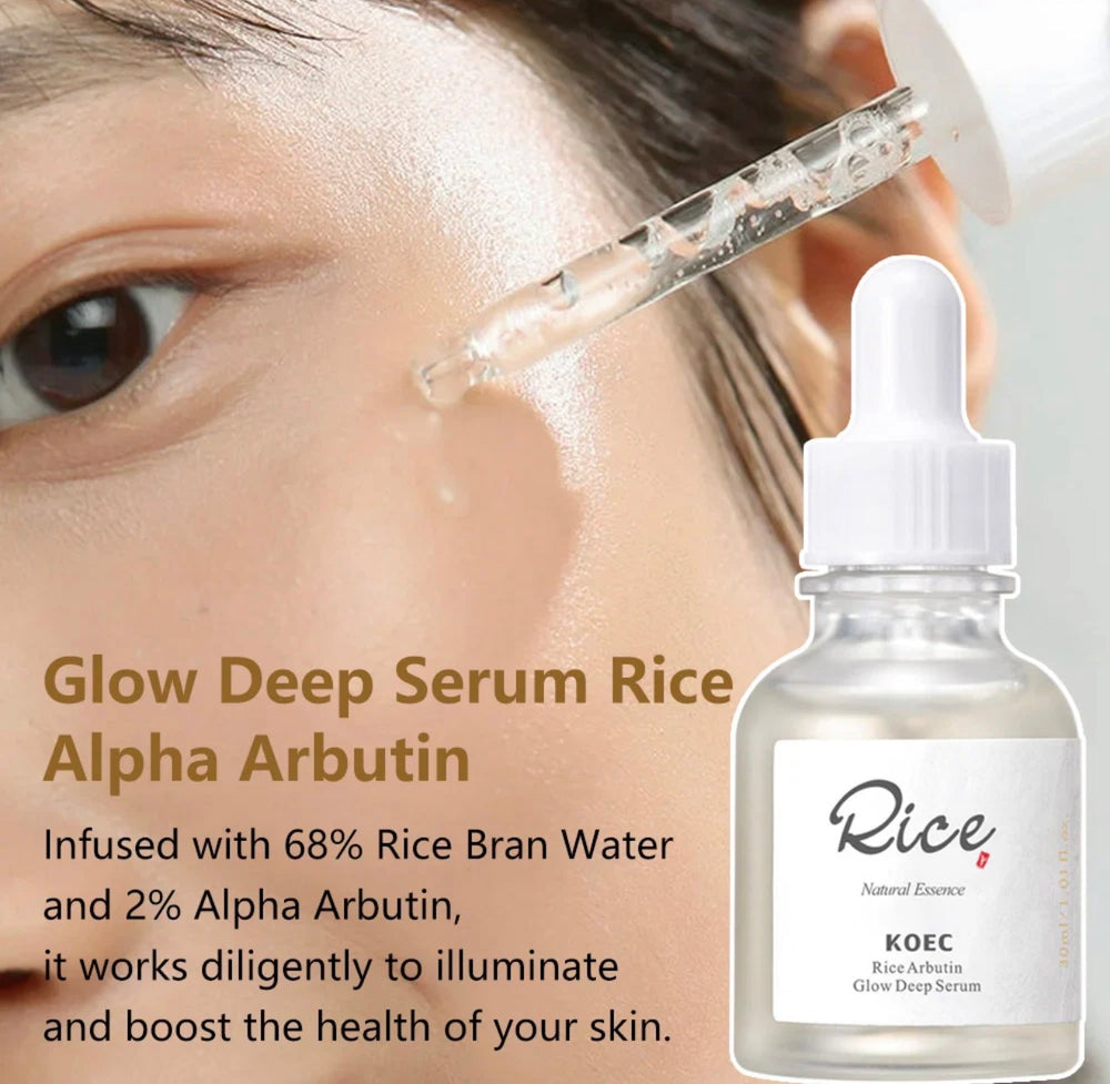 Applying rice and alpha arbutin serum to the face